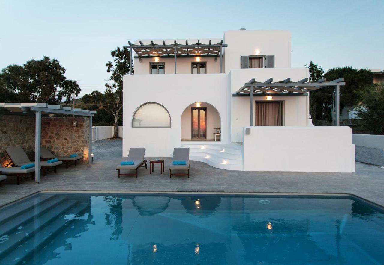 Naxos Infinity Villa And Suites Galanado Luaran gambar