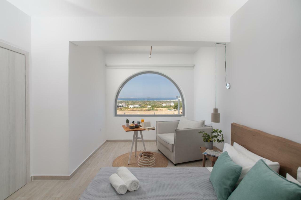 Naxos Infinity Villa And Suites Galanado Luaran gambar