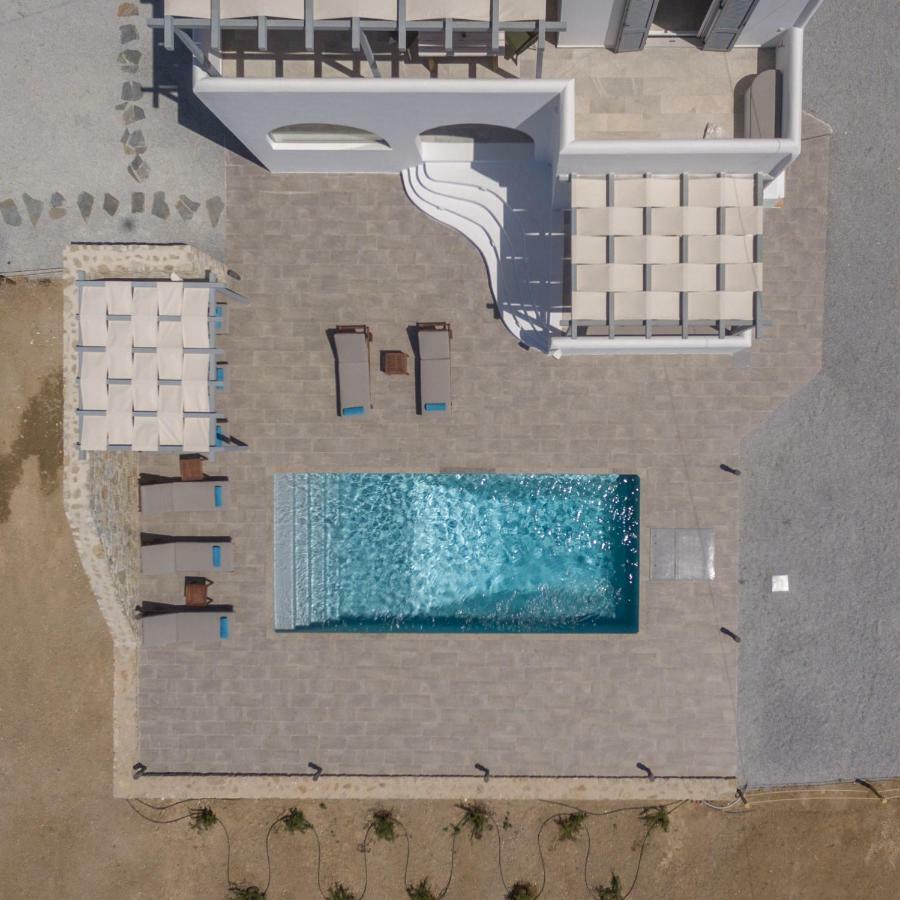 Naxos Infinity Villa And Suites Galanado Luaran gambar